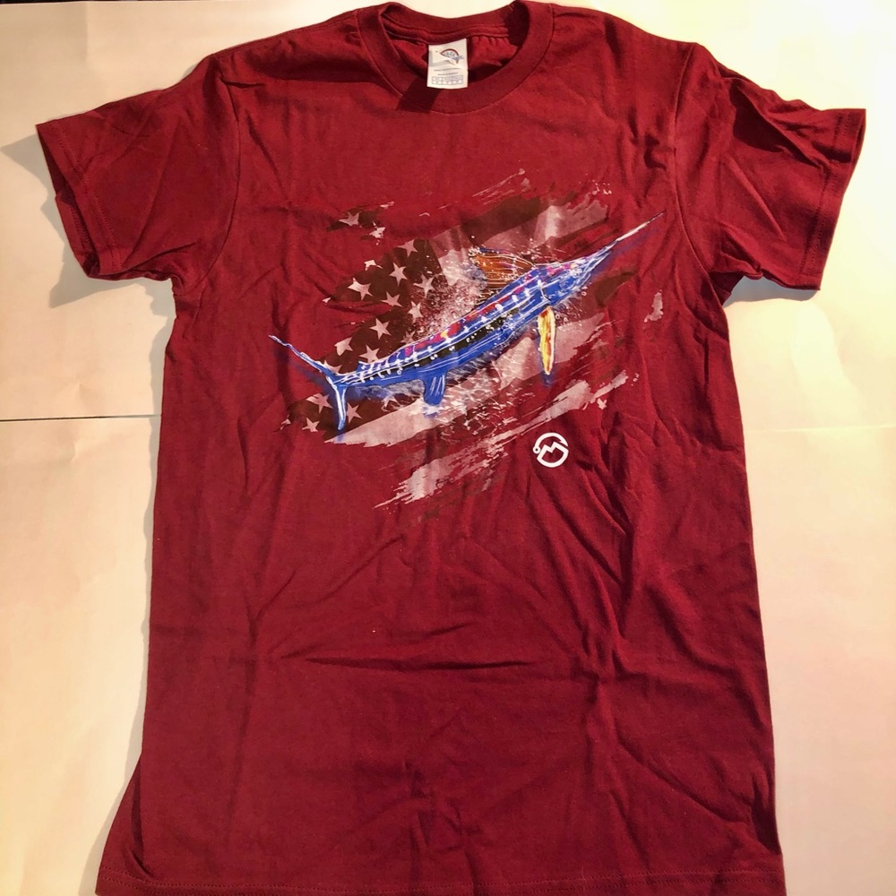 Magellan Outdoors T-Shirt (Sz. Small).